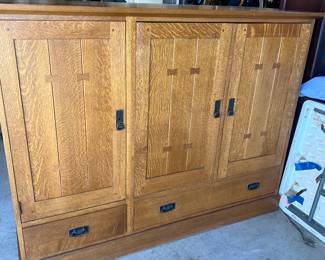 Stickley Mission entertainment center