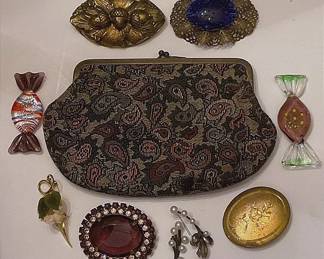 Clutch Purse And Costume Jewelry Assortment