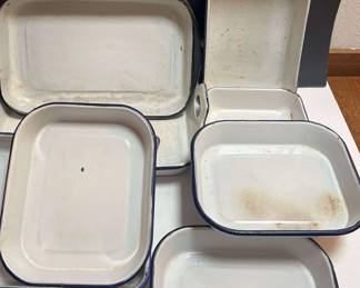 Enamel Baking Pans