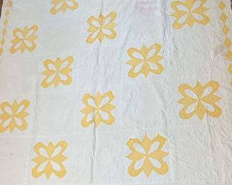 Vintage Quilt Yellow and White