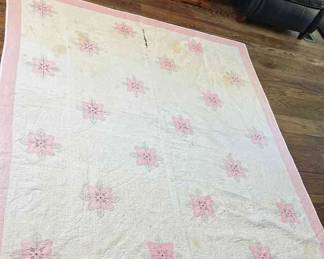 Vintage Quilt Pink White