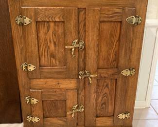 beautifully refinished antique oak ice chest