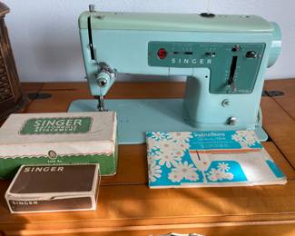 Vintage Singer 337