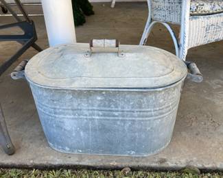 galvanized wash boiler with lid