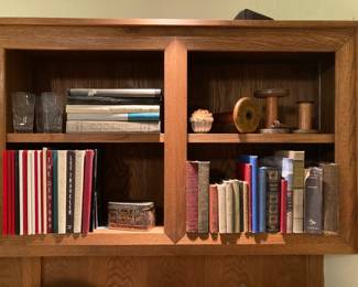 yearbooks--Goddard Jr High, Baytown Robert E. Lee, Oklahoma University, Lamar University; vintage books; antique wood spools