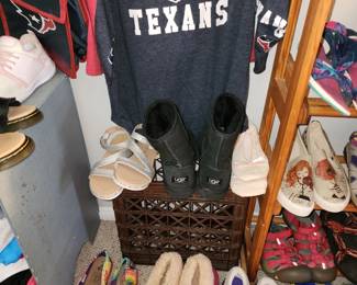 Size 3 Girls Shoes UGH Boots