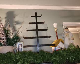 Lots of Garland and Christmas Decor