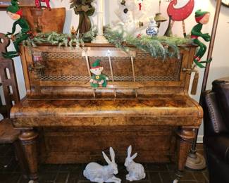 Piano Closed Up - Burl Walnut Wood - Excellent Shape