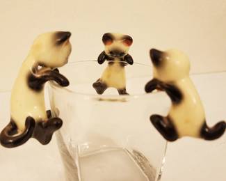 Vintage Siamese kitten flower pot or fishbowl hangers...so cute