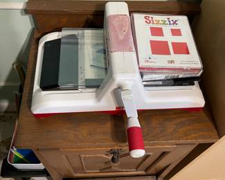 Sizzix die cutting machine
