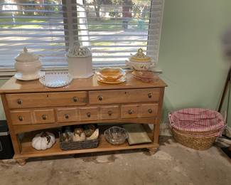 sideboard/buffet table