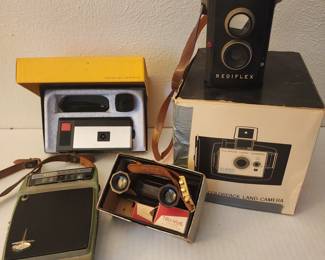 antique and vintage photography equipment. Kodak, Tru-vue, Polaroid and Ansco