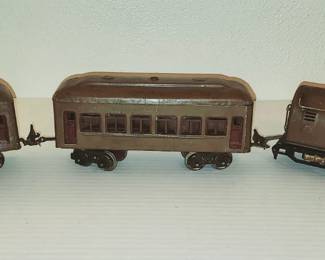 Vintage 3 car Pre-War Lionel O-guage