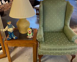 Wing chair and coffee table with 2 matching side tables