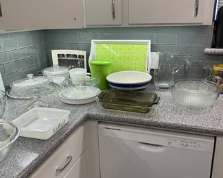 pitchers, backing dishes, mixing bowls, serving dishes