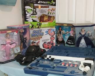 Special Edition Barbies, Games, Micro/Telescope Set