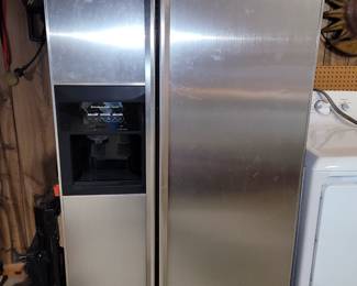 Side by Side Refrigerator 