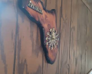 Florida state shaped clock