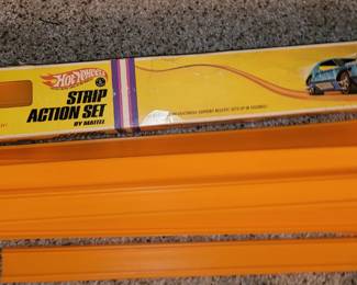 1960s strip action set