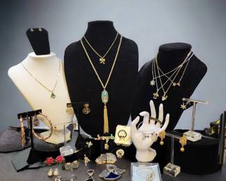 Winter Jewelry Lot Gold  Silver Colored