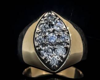 1 Carat Diamond Ring in Heavy Gold
