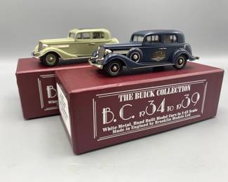 Brooklin DieCast 1 43 1934 Buick Club Sedan Model 61 and 1934 Buick M61 Club Sedan