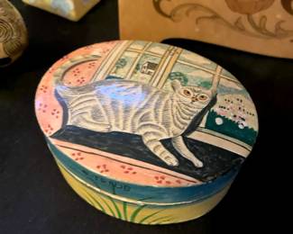 Lacquered Trinket Box with Cat Design