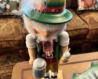 German Nutcracker Holding Stein and Pipe