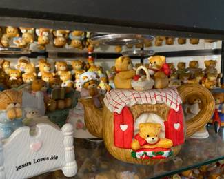 Enesco Teddy Bear Picnic Musical Teapot