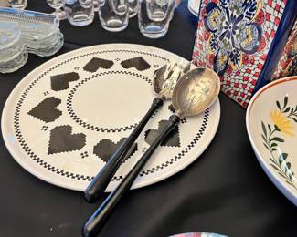 The Collection - CMA Black/White Heart DesignServing Tray/Platter