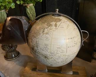 World Glove with Metal/Wood Base