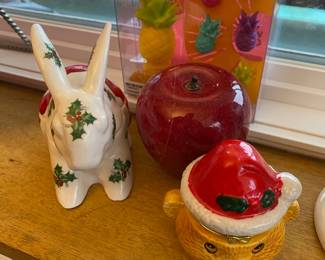 Pineapple Wine Stopper and Marker Set, Ceramic Santa Bear Trinket Box, Fine Bone China Rabbit Trinket Box