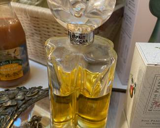 Oscar Esprit D'Oscar Perfume
