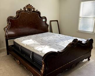 Henredon Furniture Arabesque King Bed