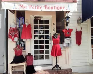 8125 HAMPSON ST. 70118