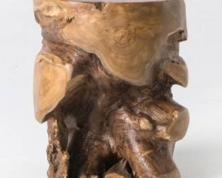 $150 USD Teak Natural Rustic Root Trunk Side Table MTF158-34 Description:
Natural teak roots add a touch of organic texture to spaces indoors or out. Each has unique character, with dramatic highs and lows in the finish. Over time, teak weathers and greys in the sun for a found feel. Safe for outdoor spaces cover or store indoors during inclement weather and when not in use.
Dimensions: 16 x 16 x 16H in (measurements are approx.)
Condition: Used in like new condition. Please see photos for more detail.
Location: Local pick up Portland, OR. Shipping Suggestions available upon request. https://goodbyhello.com/products/copy-of-kepler-iron-bluestone-square-coffee-table-mtf158-33?_pos=5&_sid=fbcd51fb9&_ss=r