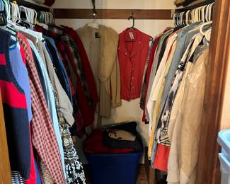 Name brand clothing- size L mostly