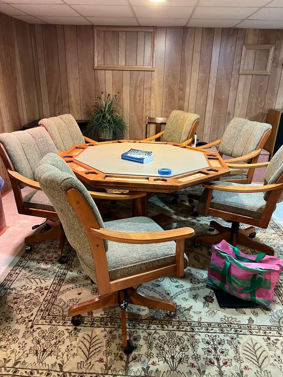 Christmas gifts galore in Princeton Junction, NJ starts on 12/8/2023