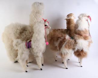 Lot 8152 Lot of 4 Stuffed Llama Dolls with Alpaca Wool