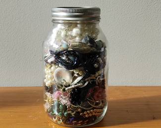 Lot 7442 Trinket Jar  Costume Jewelry  Crafty Bits