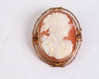 Lot 9934 10K Gold Cameo Brooch Pin Pendant