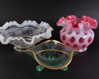 Lot 9941 Vintage Lot of Decorative Glass Vase  Candy Dish  Pink Green White