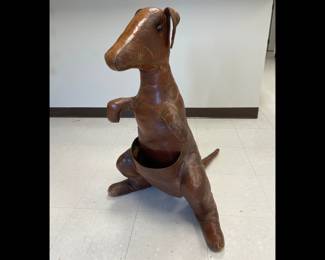 Lot 9626 Vintage 1960s Leather Kangaroo Magazine Holder  Dimitri Omersa for Abercrombie  Fitch