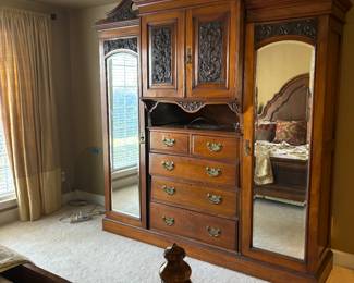Beautiful armoire $200