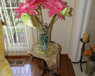 Little Pop Culture floral designs never hurt anyone