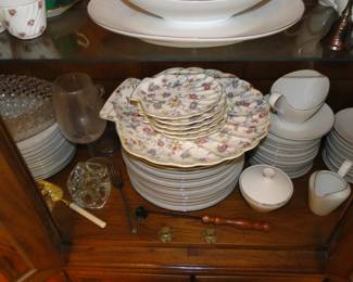 Seafood service set, and plates, vintage