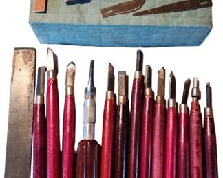 Red Handled Craft Knives