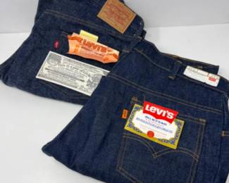 NEW DEADSTOCK 1979 Levi 501 & Bell Bottom Jeans - 38x30