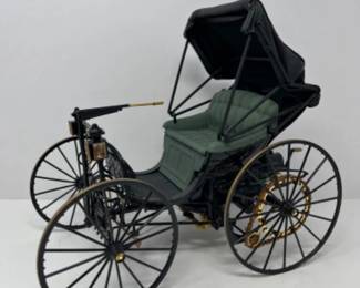 Franklin Mint 1893 Duryea 1:8 Scale Die Cast Model