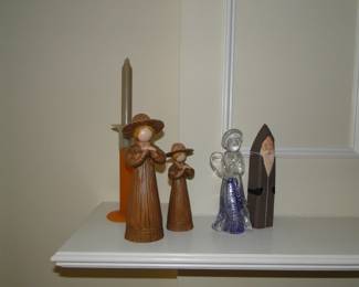 These folk art pieces are fun and classic